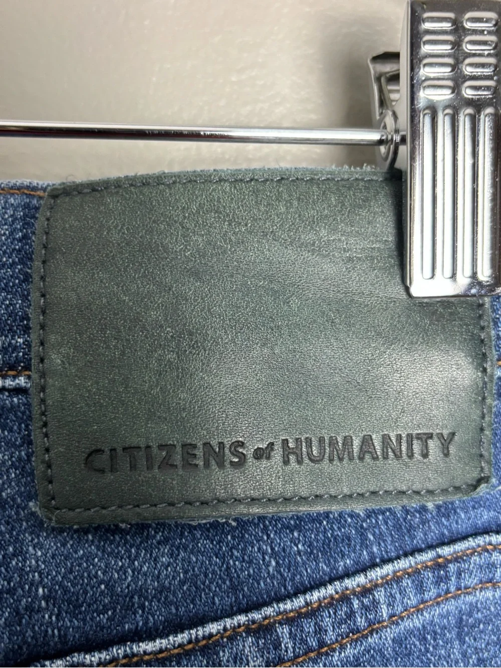 Citizens Of Humanity Men's Core Slim Straight Jeans in Dark Blue Wash Size 32